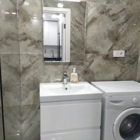 Апартаменти Vip Avalon